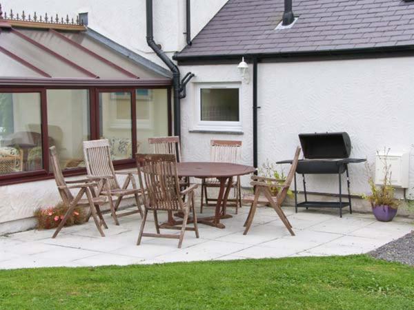 Tyn Y Parc Villa Dwyran Exterior photo